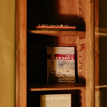 Le Stanze Del Piccadilly Hostel Genoa